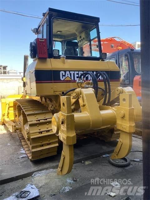 CAT D 6 G Buldozer sobre oruga