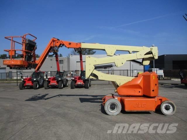 JLG E 400 AJPN (817) Plataforma elevadora autopropulsada