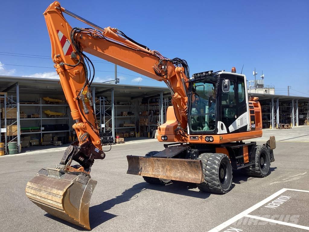 Komatsu PW 148-11 Excavadoras de ruedas