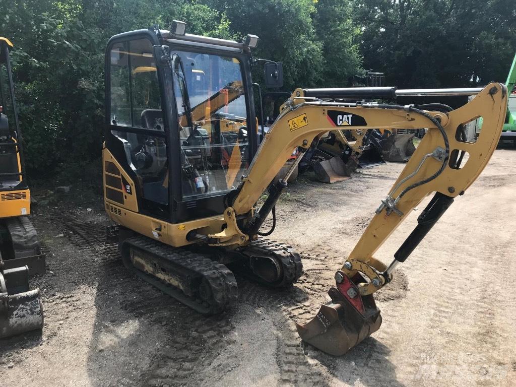 CAT 301.7 D Mini excavadoras < 7t