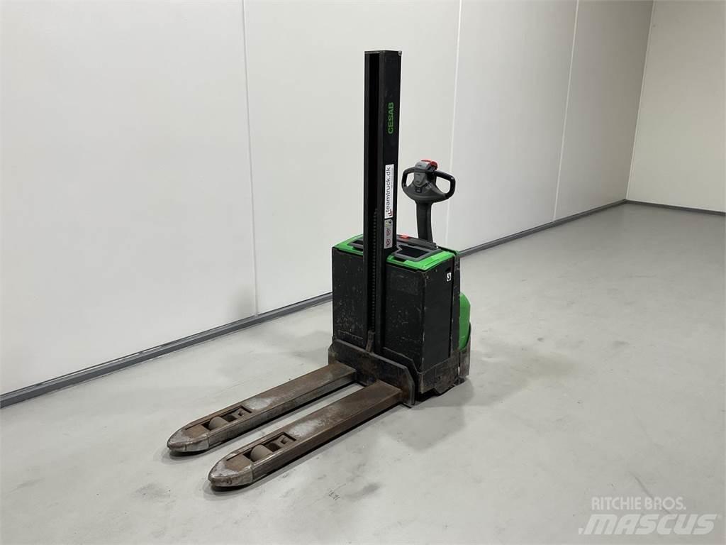 Cesab S208L Apiladores eléctricos autopropulsados