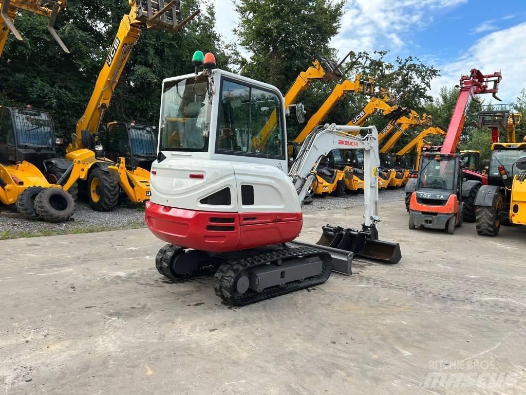 Takeuchi TB 230 Mini excavadoras < 7t