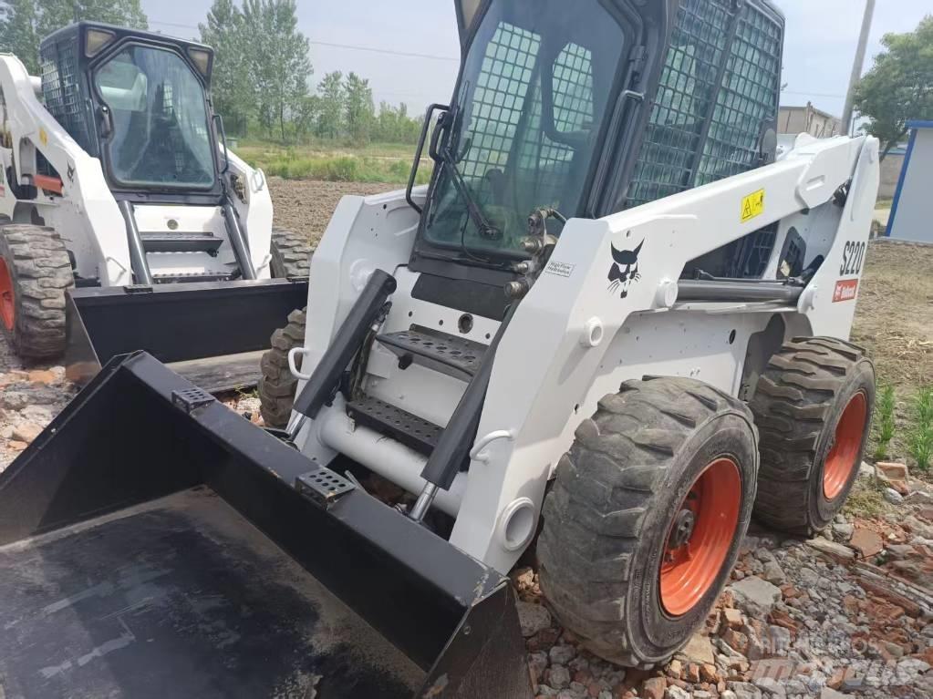 Bobcat S 220 Minicargadoras