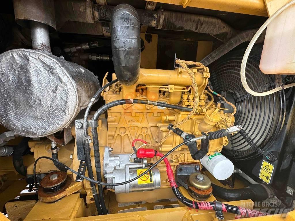 CAT 305.5E2 Excavadoras de cadenas
