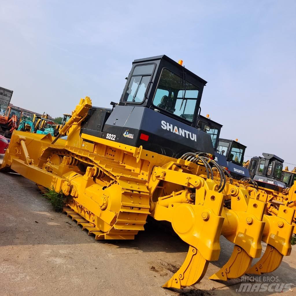 Shantui SD 22 Buldozer sobre oruga
