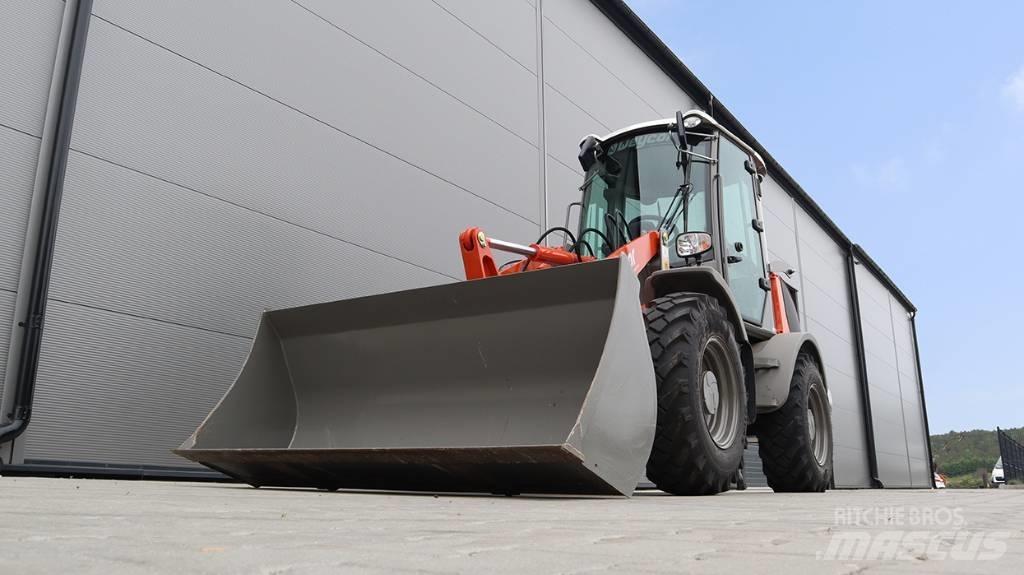 Atlas Weycor AR 420 Cargadoras sobre ruedas
