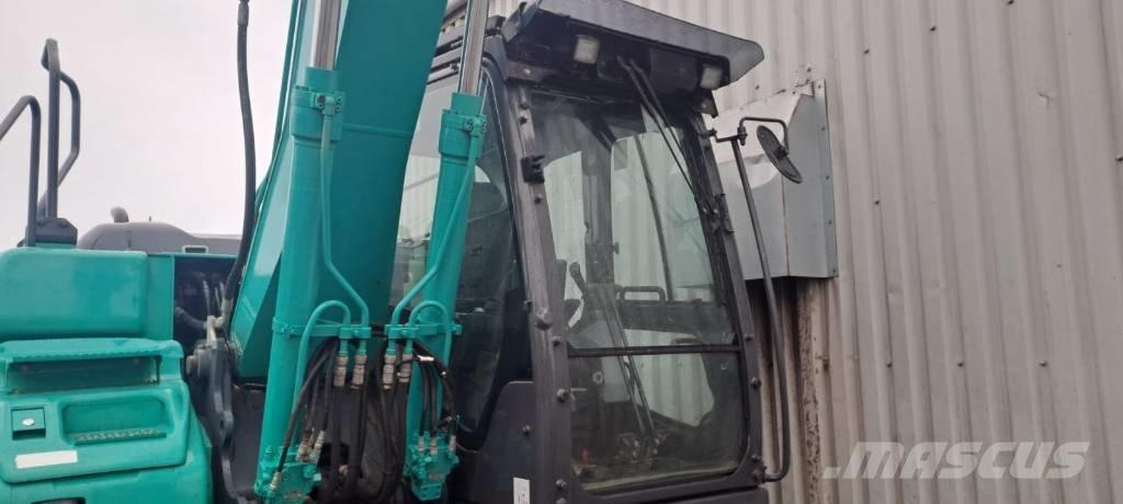 Kobelco SK130LC-11 Excavadoras de cadenas