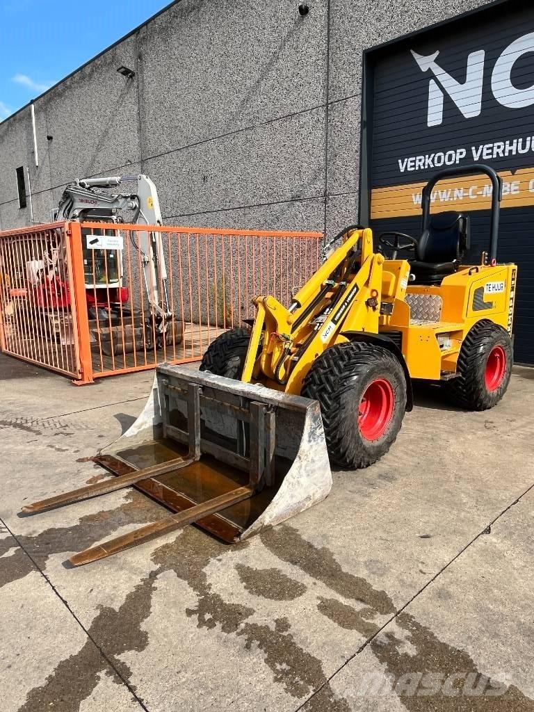 Knikmops KM 250 Cargadoras sobre ruedas