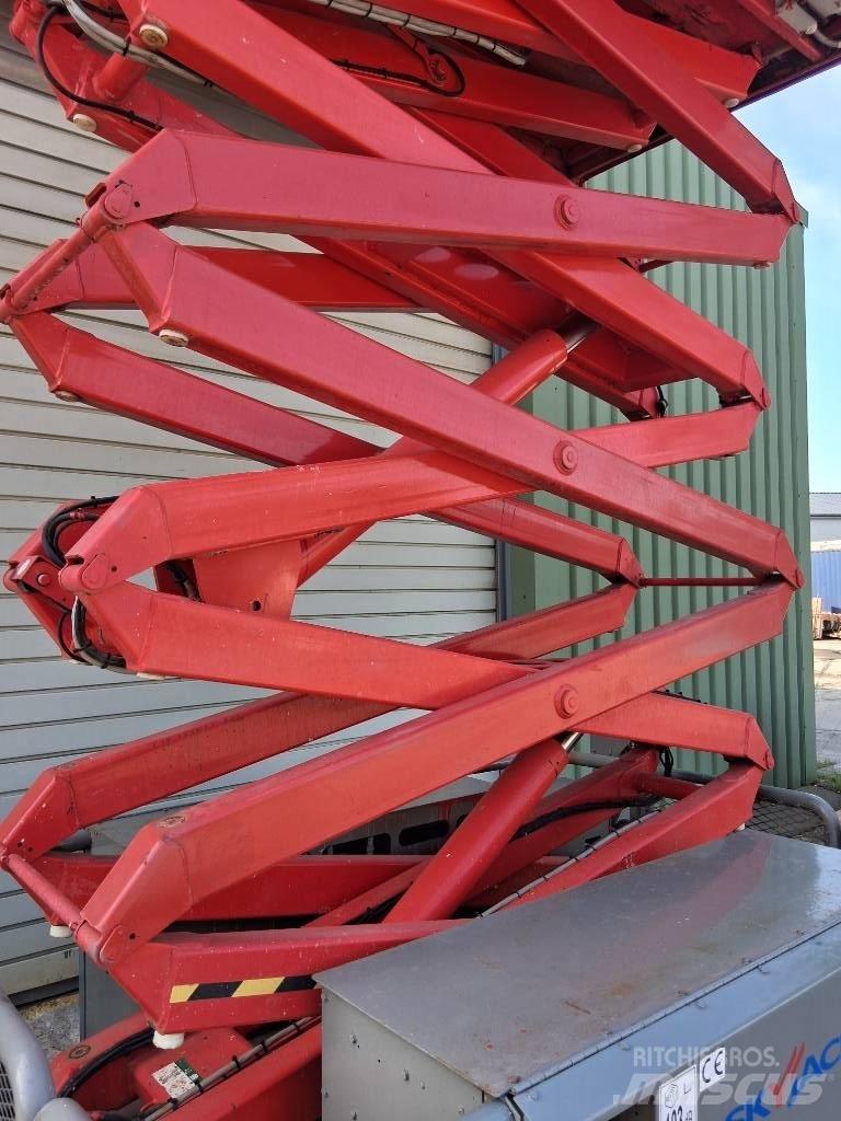 SkyJack SJ 6832 RT Plataformas tijera