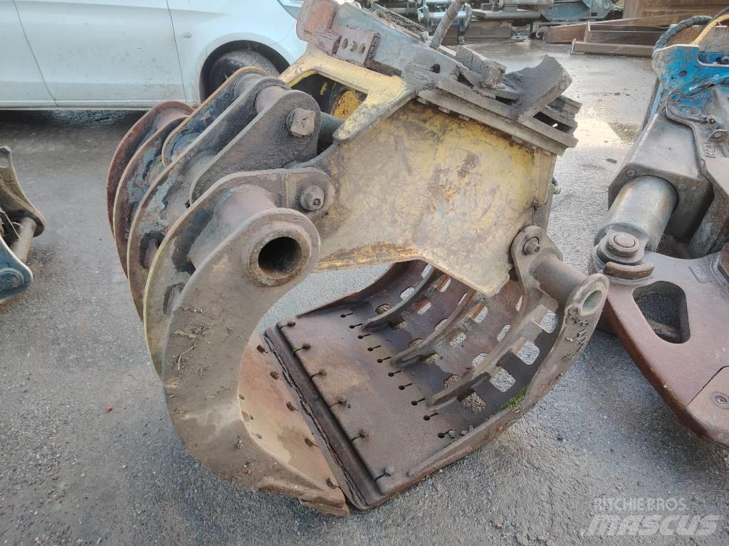 Engcon Koura Pinzas