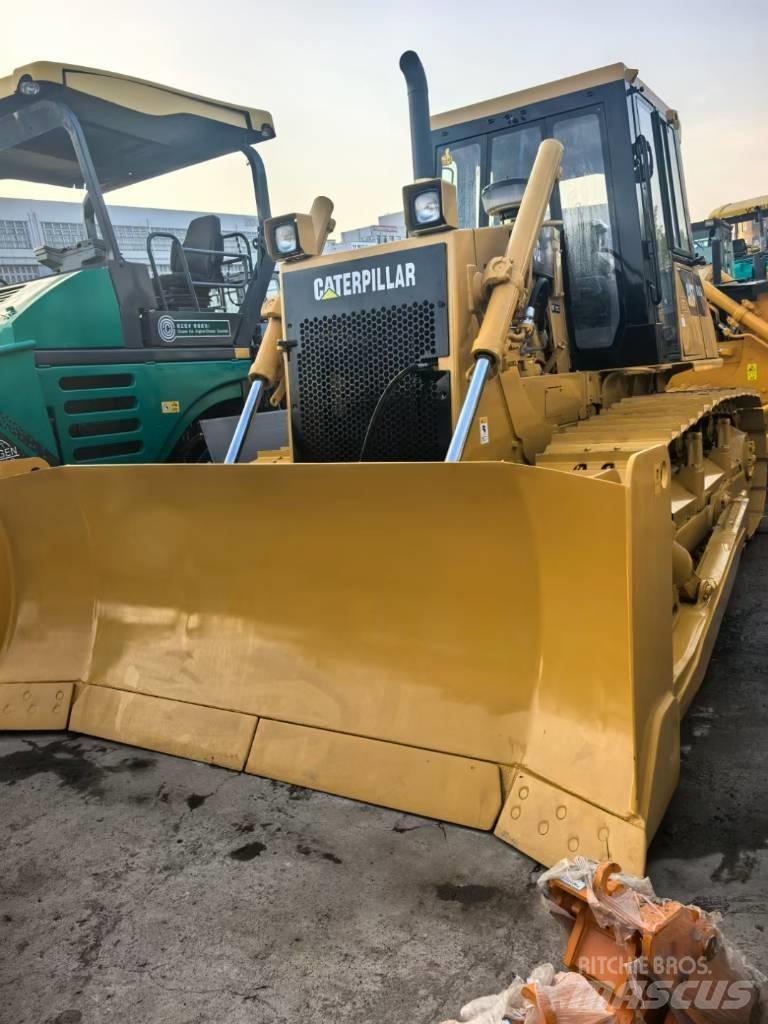 CAT D6G Buldozer sobre oruga