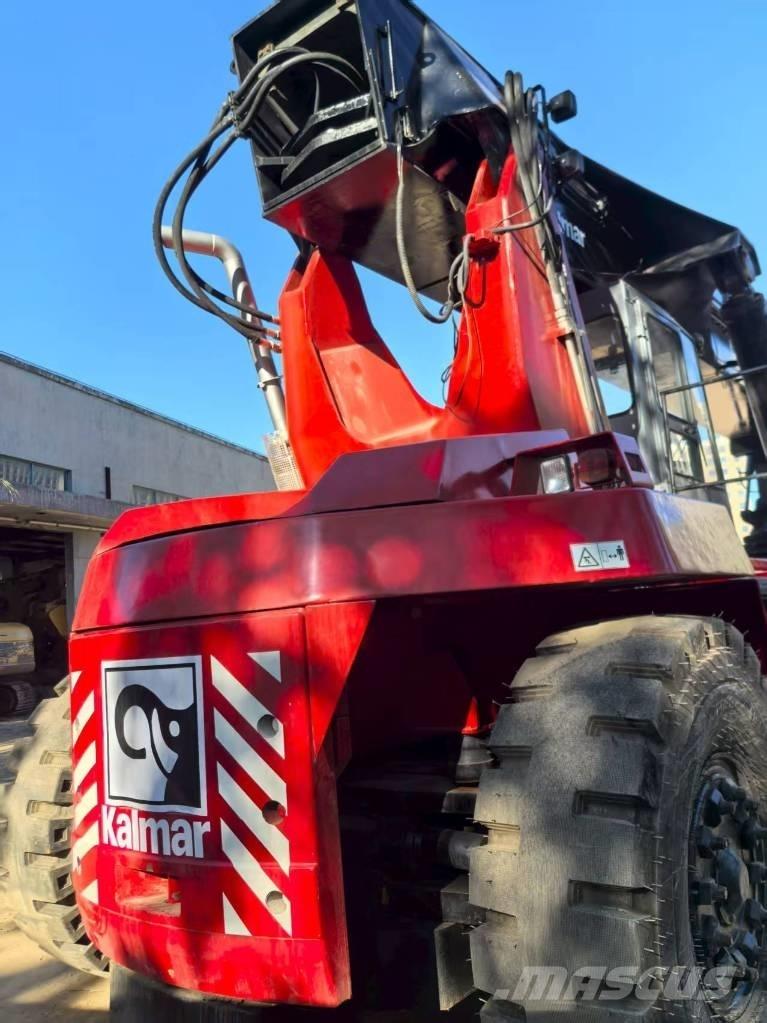 Kalmar DRT 450 Manipulador de contenedores