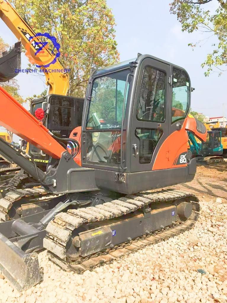 Doosan DX 60 Mini excavadoras < 7t