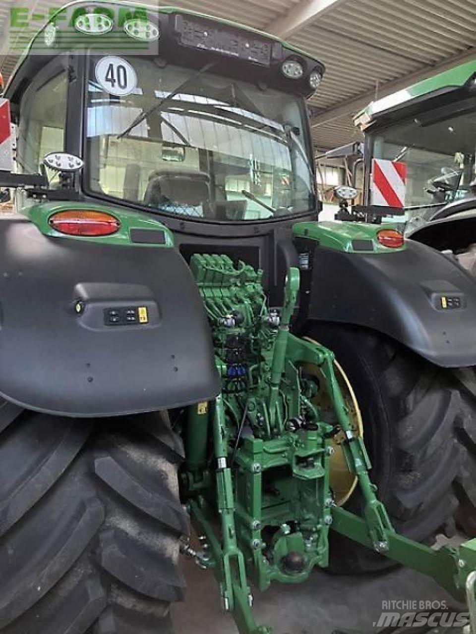 John Deere 6r 215 Tractores