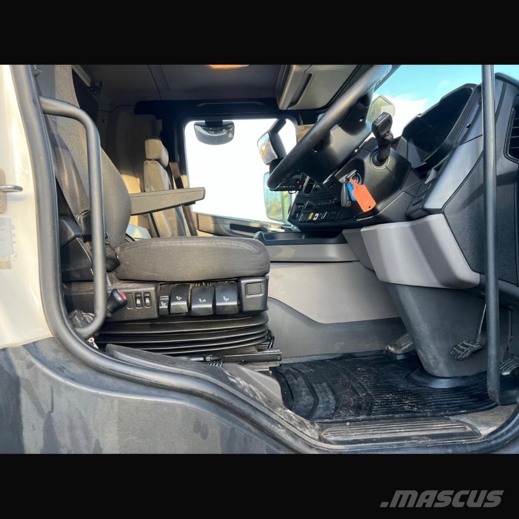 Scania G 380 Camiones bañeras basculantes o volquetes