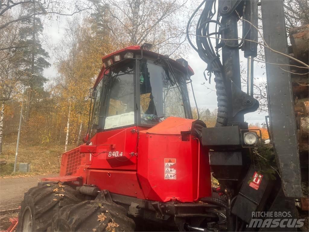 Valmet 840.4 Autocargadoras