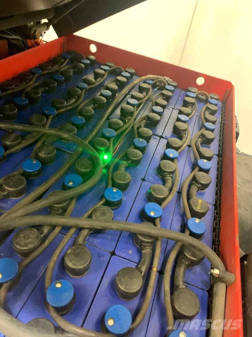 Linde E25 Carretillas de horquilla eléctrica