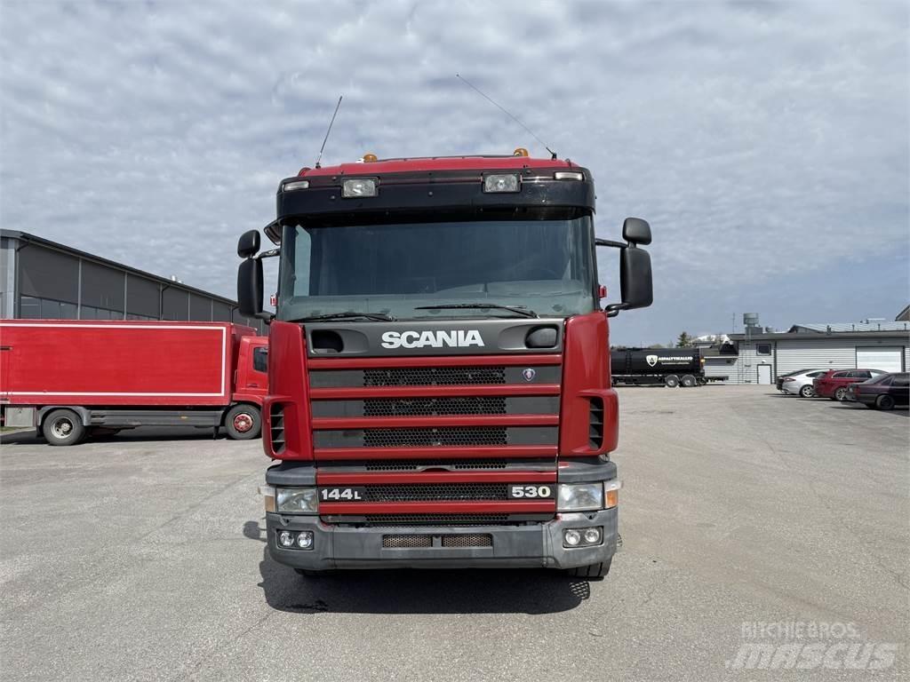 Scania R144 6X2 Camiones polibrazo
