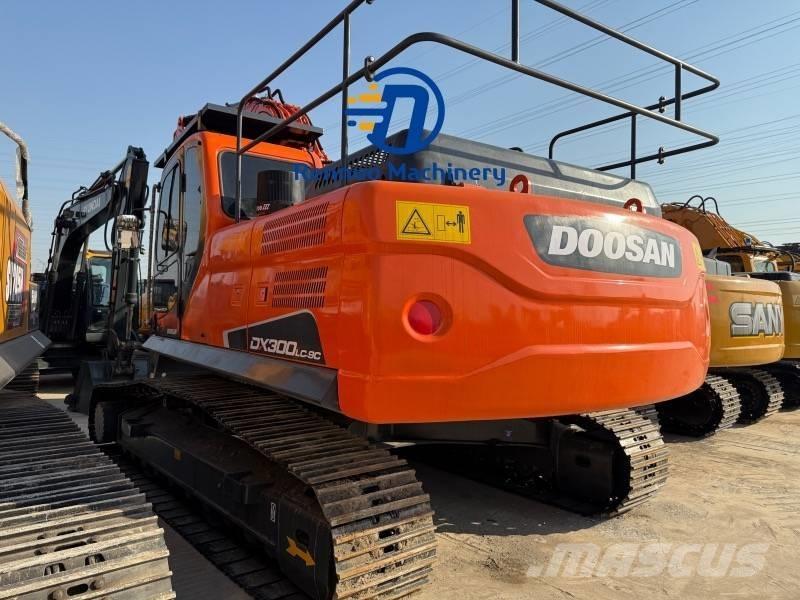 Doosan DX 300LC-9C Excavadoras de cadenas