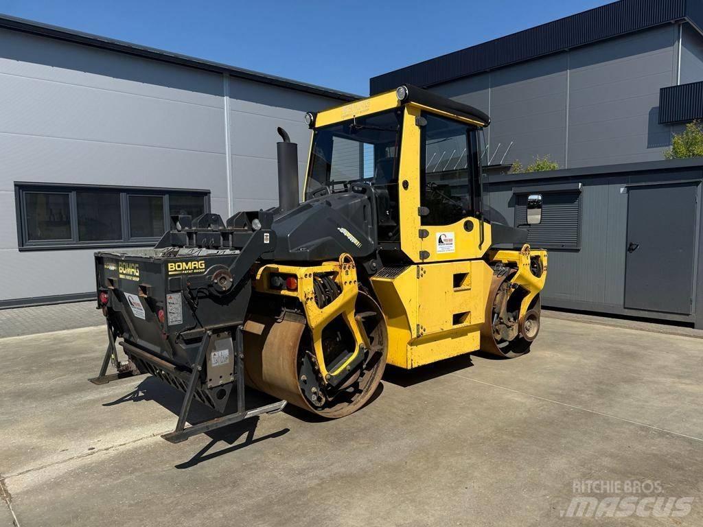 Bomag BW 154 AP-4 Rodillos de doble tambor