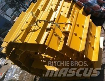 Komatsu D155A-6 Cadenas, orugas y chasis