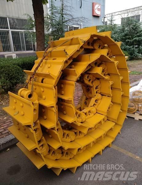 Komatsu D155A-6 Cadenas, orugas y chasis