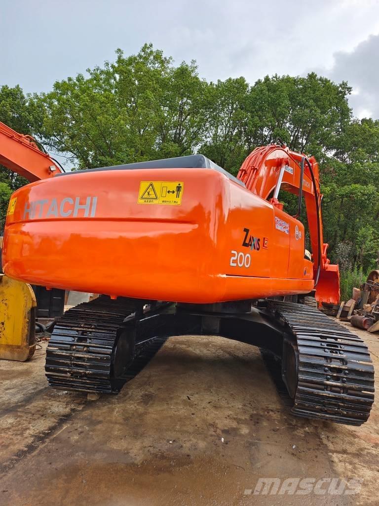 Hitachi EX 200-5 Excavadoras de cadenas