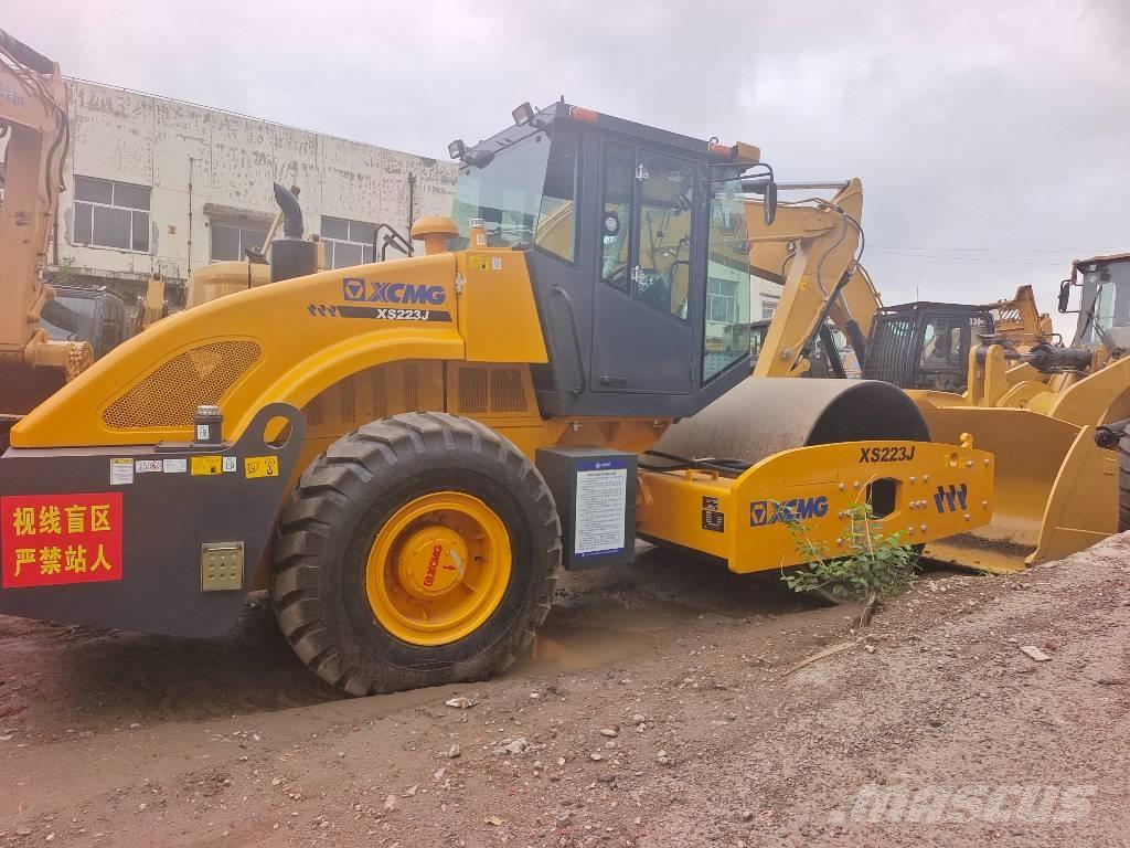 XCMG XS223J Rodillos de un solo tambor