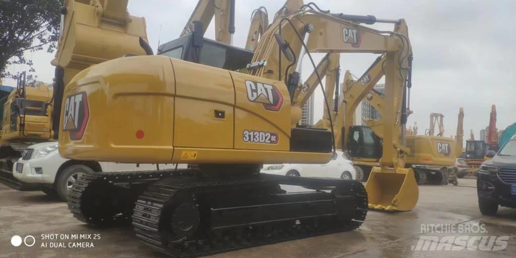 CAT 2021 CAT 313D2GC Excavadoras de ruedas