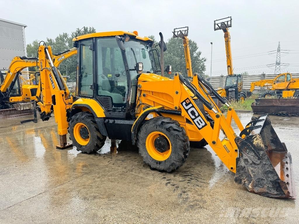 JCB 3 CX / compact Retrocargadoras