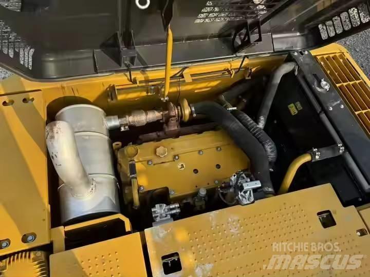 CAT CAT323D2L Excavadoras 7t - 12t