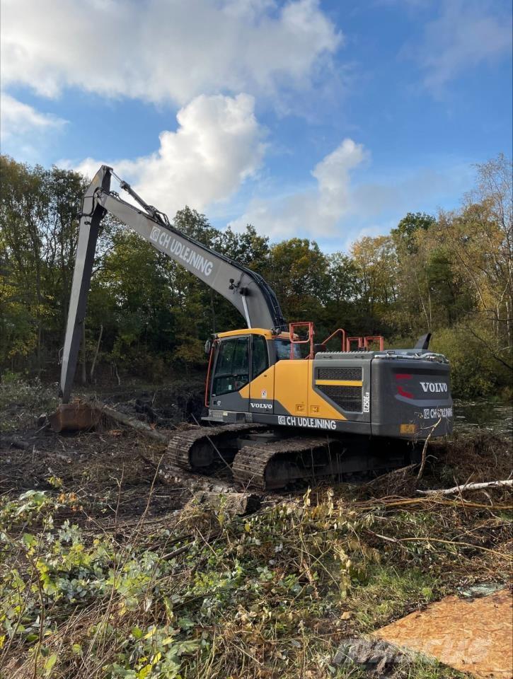 Volvo 250E LR Excavadoras de cadenas