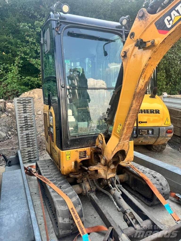 CAT 301.7 D Mini excavadoras < 7t