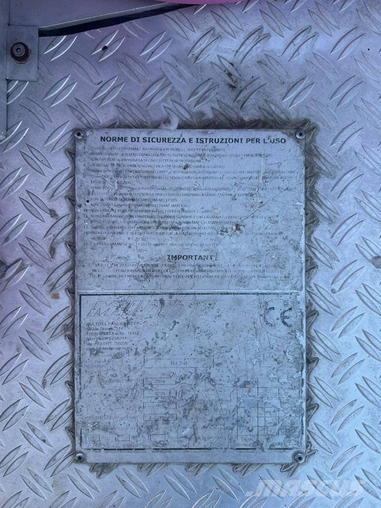 Multitel MX 250 Plataformas sobre camión