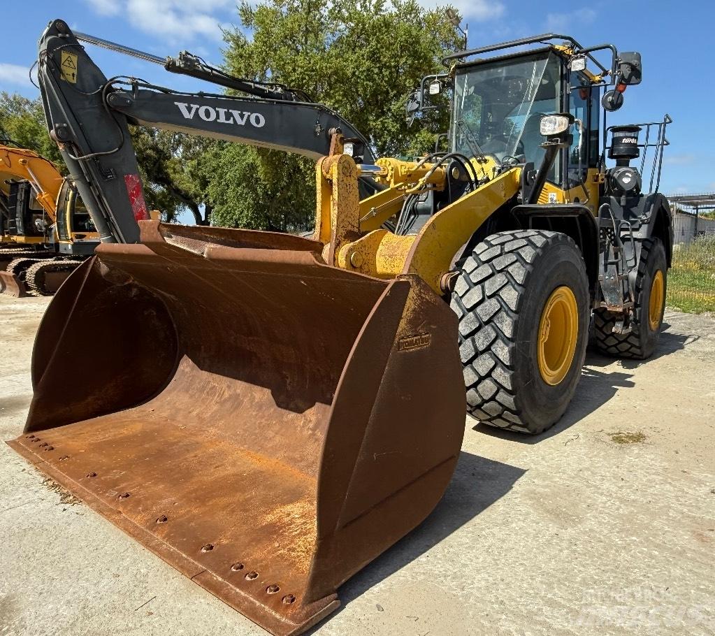 Komatsu WA 380-8 Cargadoras sobre ruedas