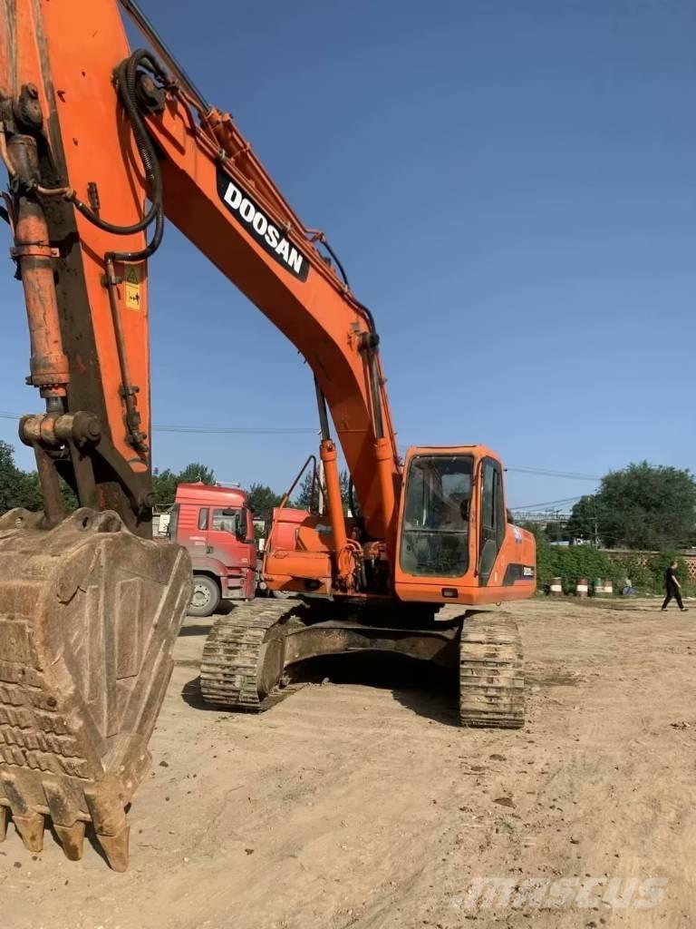 Doosan DH300 Excavadoras de cadenas
