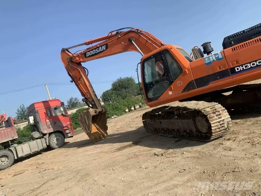 Doosan DH300 Excavadoras de cadenas