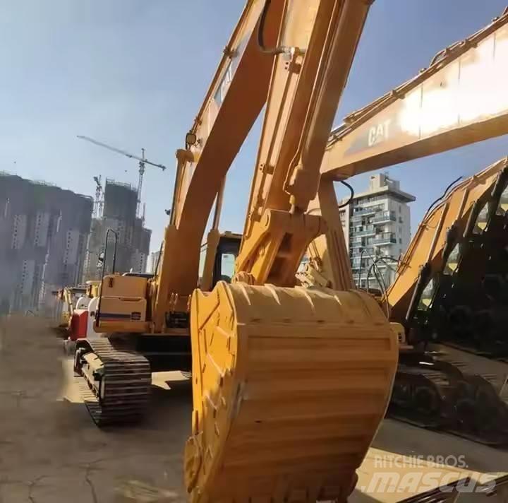 CAT CAT323B Excavadoras 7t - 12t