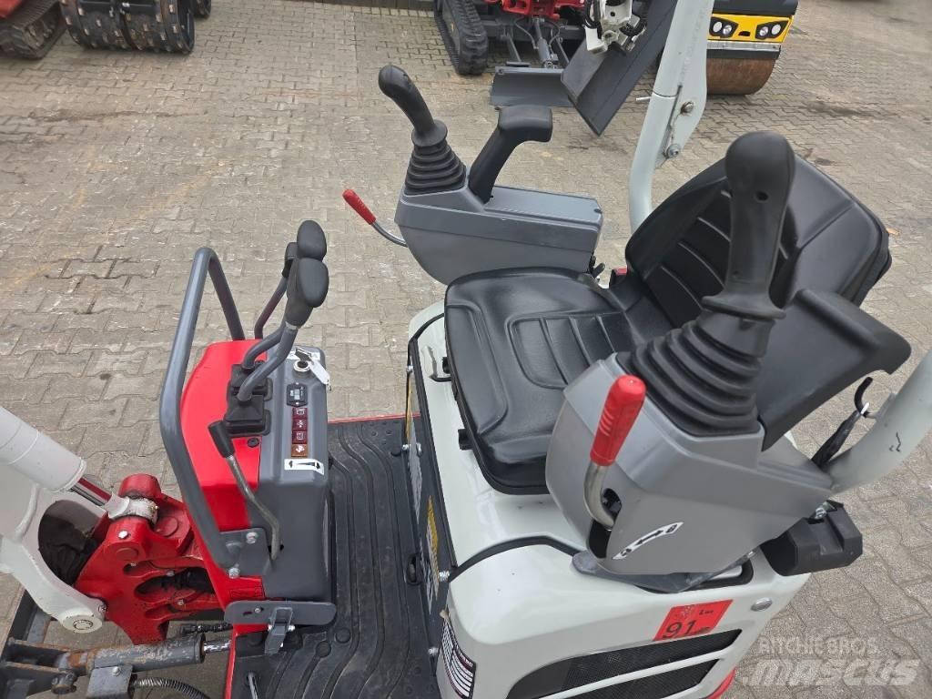 Takeuchi TB 210 R Mini excavadoras < 7t