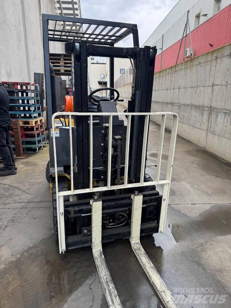 Yale GLP 16 AF F1775 Carretillas LPG