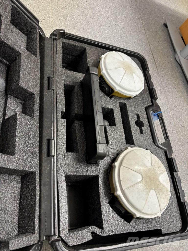 CAT M 318 Excavadoras de ruedas