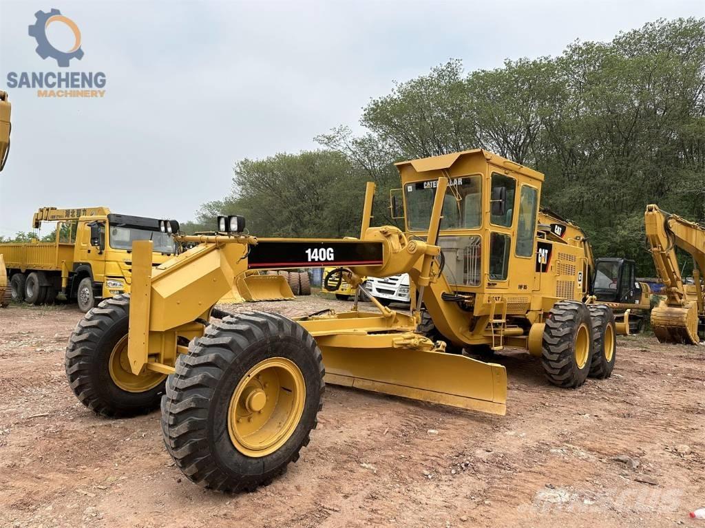 CAT 140 G Motoniveladoras