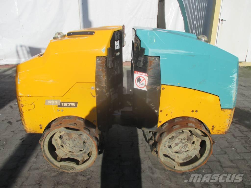 Ammann ARR 1575 Rodillos de doble tambor