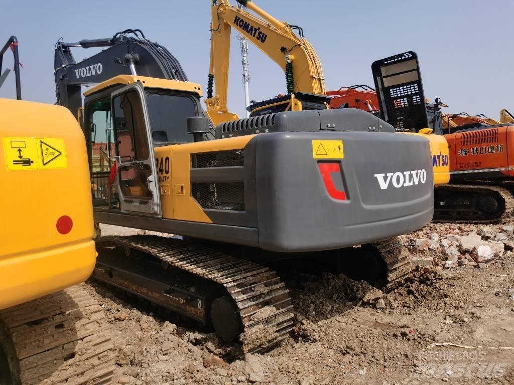 Volvo EC 240 Excavadoras de cadenas