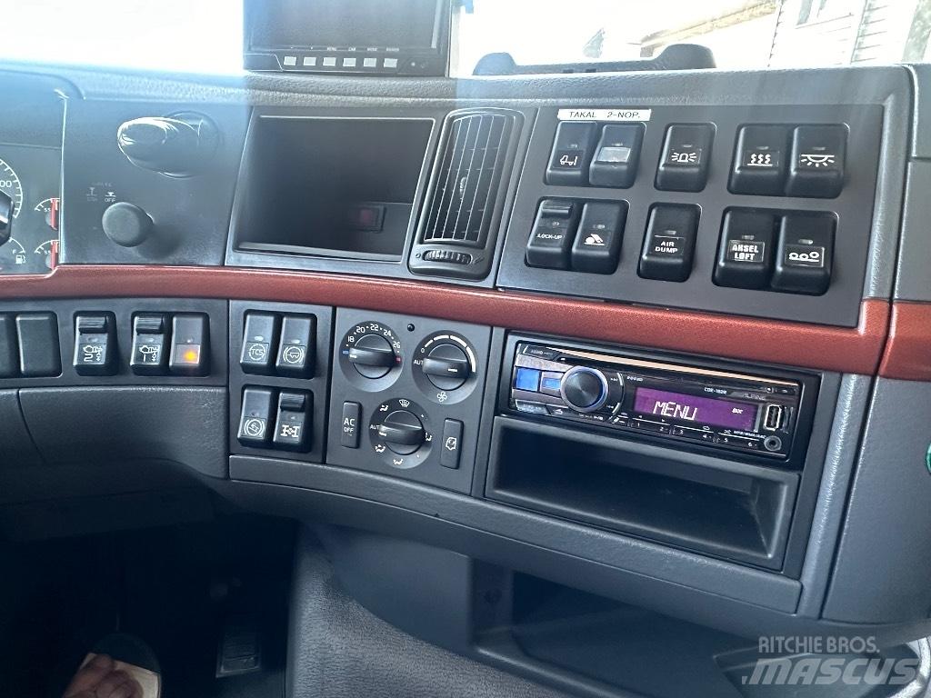 Volvo FH16 540 8x4*4 Camiones con gancho
