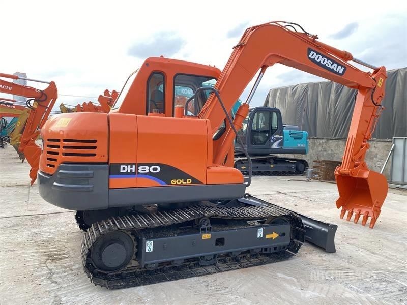 Doosan DH 80 Mini excavadoras < 7t