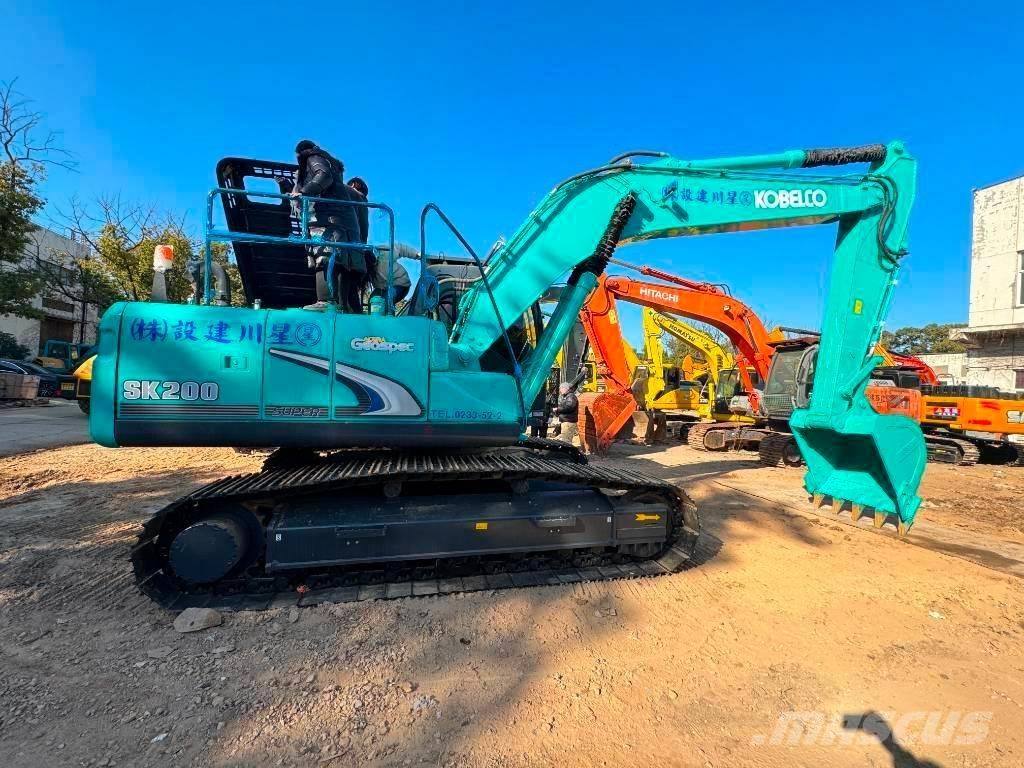 Kobelco SK 200-8 Excavadoras de cadenas