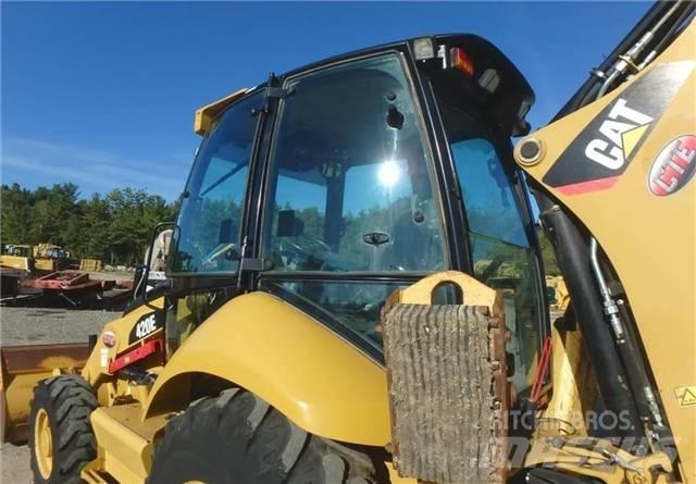 CAT 420 E Retrocargadoras