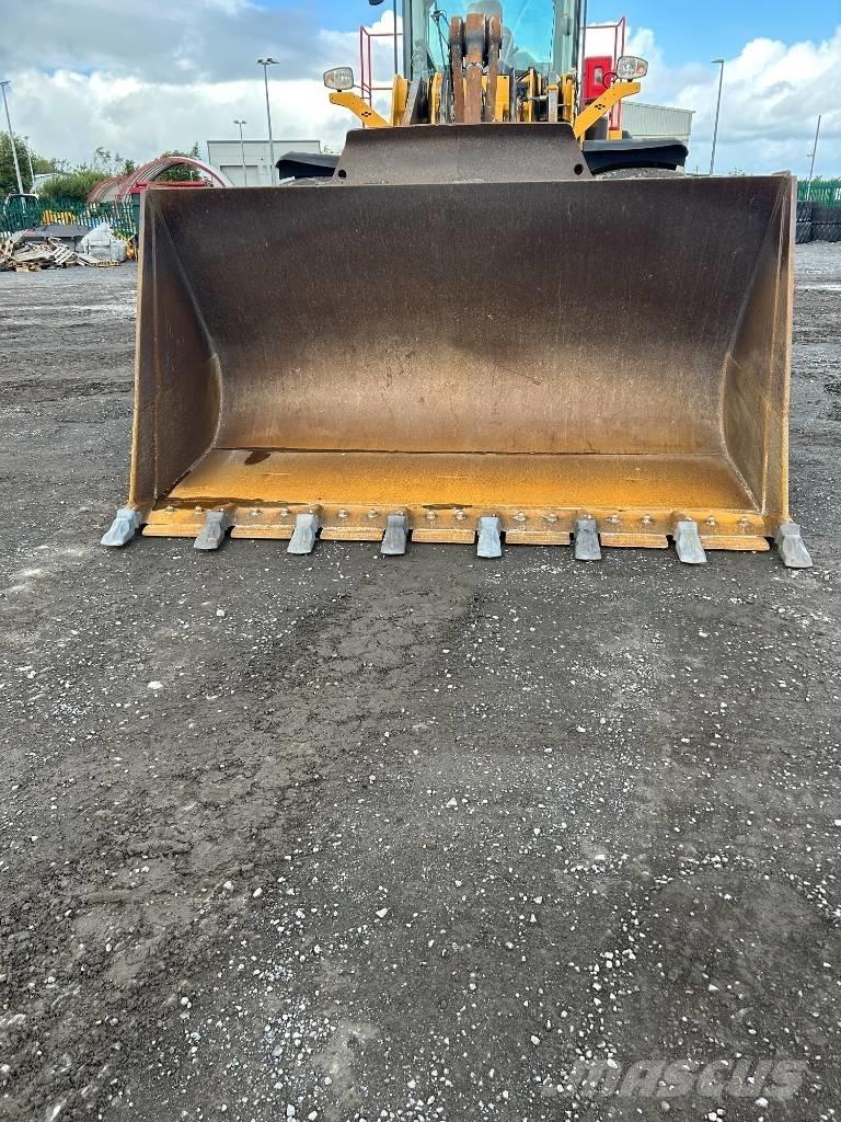 Volvo L 180 H Cargadoras sobre ruedas