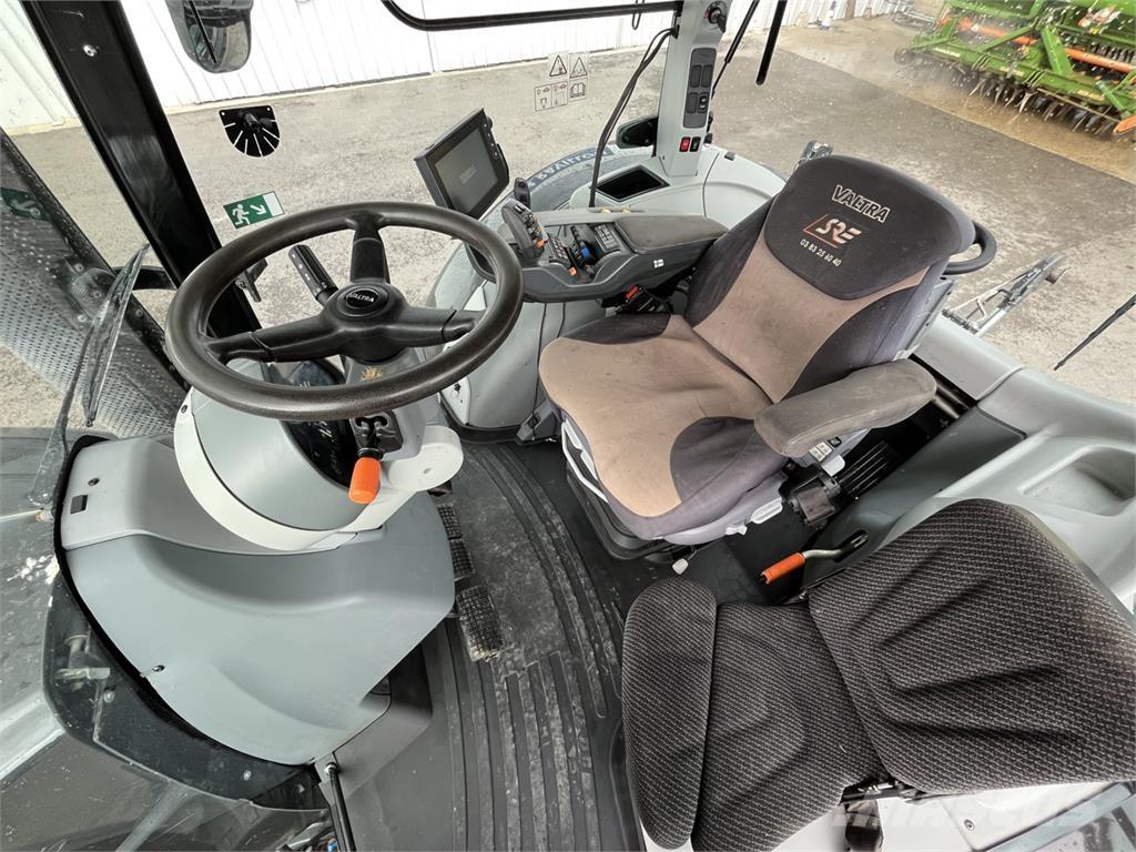 Valtra S374 Tractores